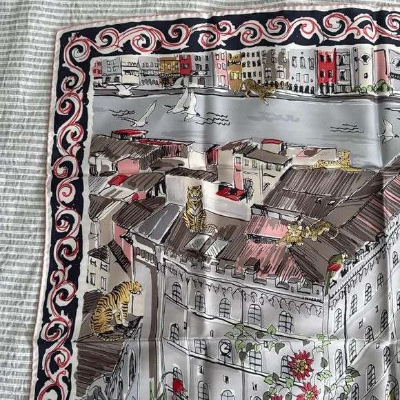 Classic Silk Ferragamo Scarf - Picture 4 of 7